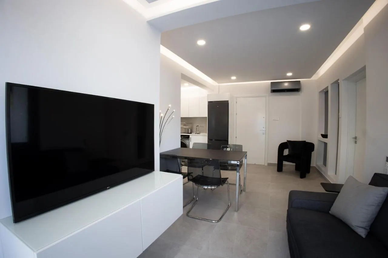 Phaedrus Living: Luxury Mackenzie Flat Apartment Larnaca