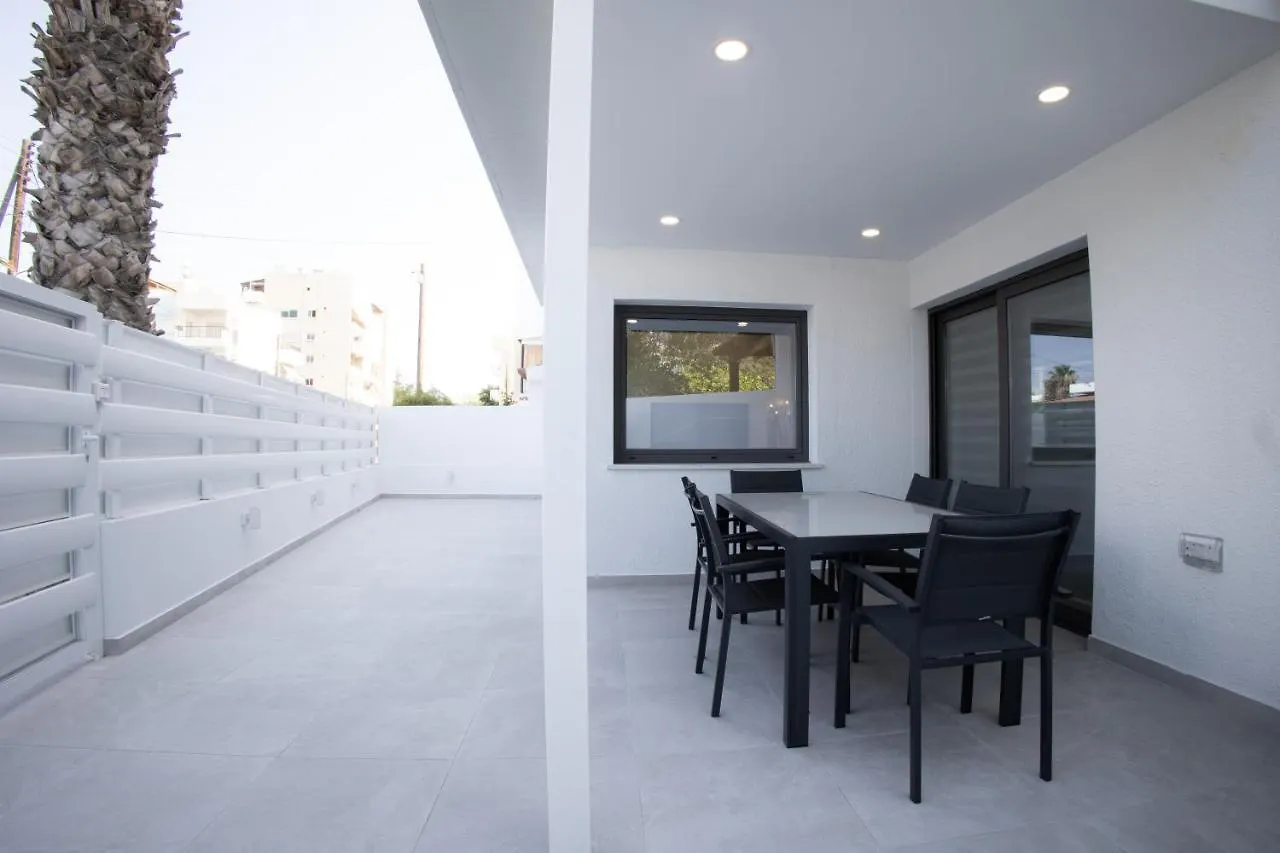 Phaedrus Living: Luxury Mackenzie Flat Apartment Larnaca 0*,  Cyprus